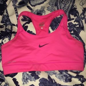 Nike Sports Bra: Medium